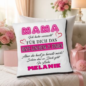 Mama-Kissen mit exaktem Motiv in einer hochwertigen Geschenkszene