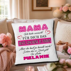 Personalisiertes Mama-Kissen mit exaktem Motiv auf einem hellen Sofa